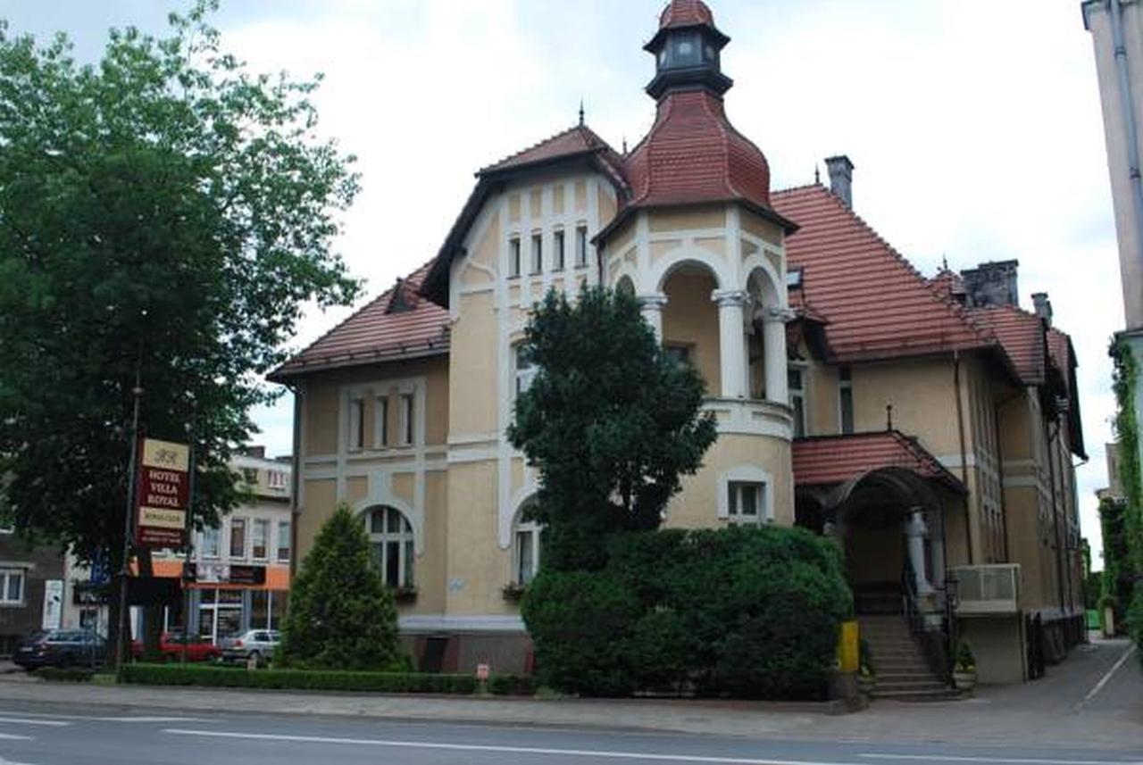 Villa Royal Ostrów Wielkopolski Exterior foto